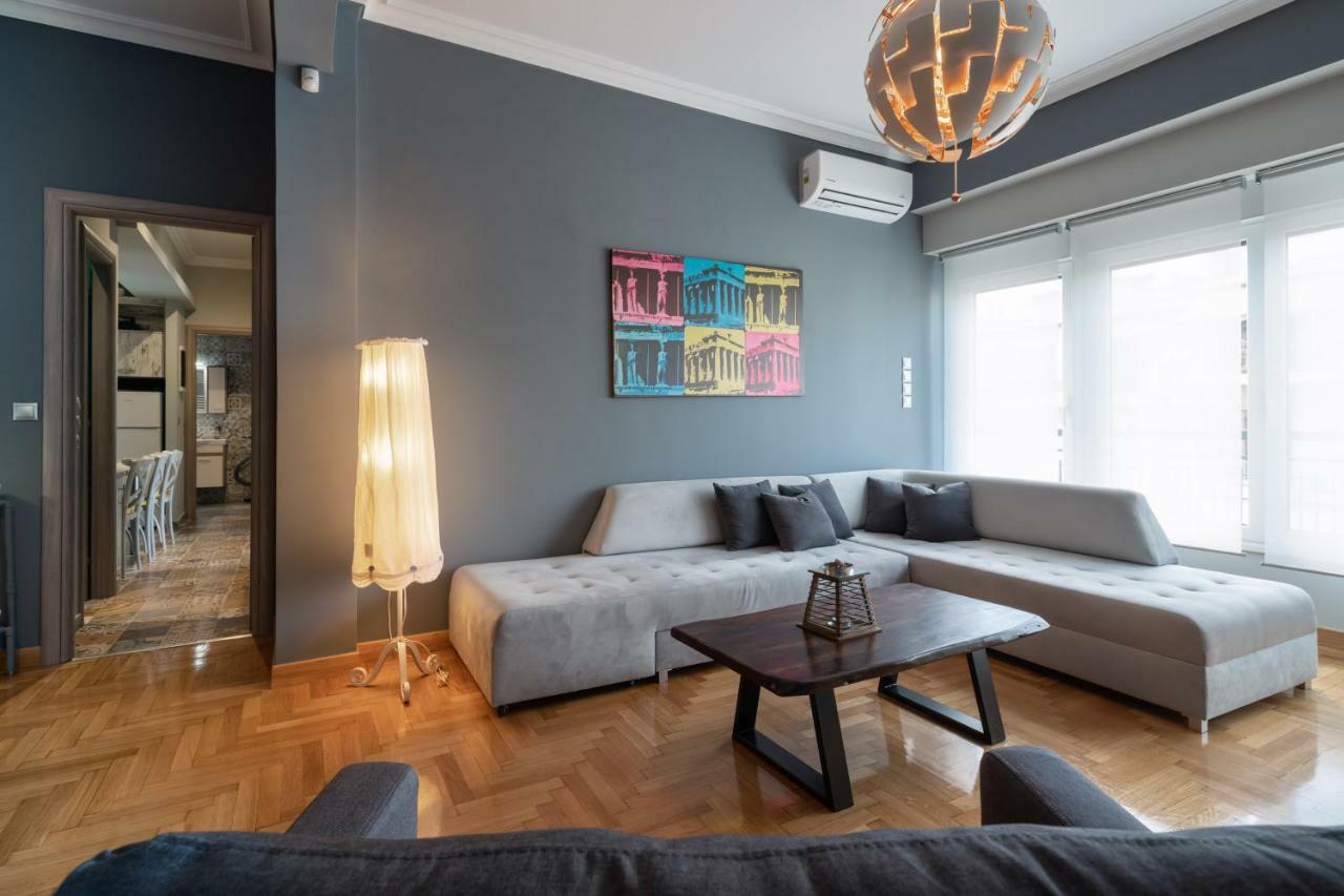 Апартаменты Modern & Stylish Apt At The Heart Of Афины Экстерьер фото